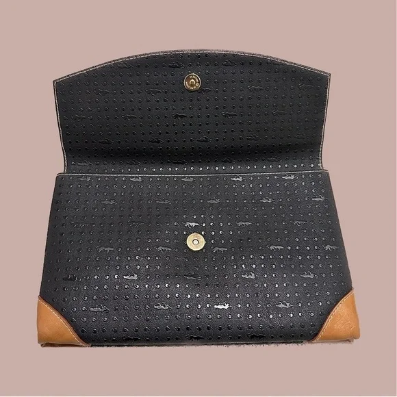 VINTAGE BLACK AND BROWN CLUTCH - Picture 5 of 6